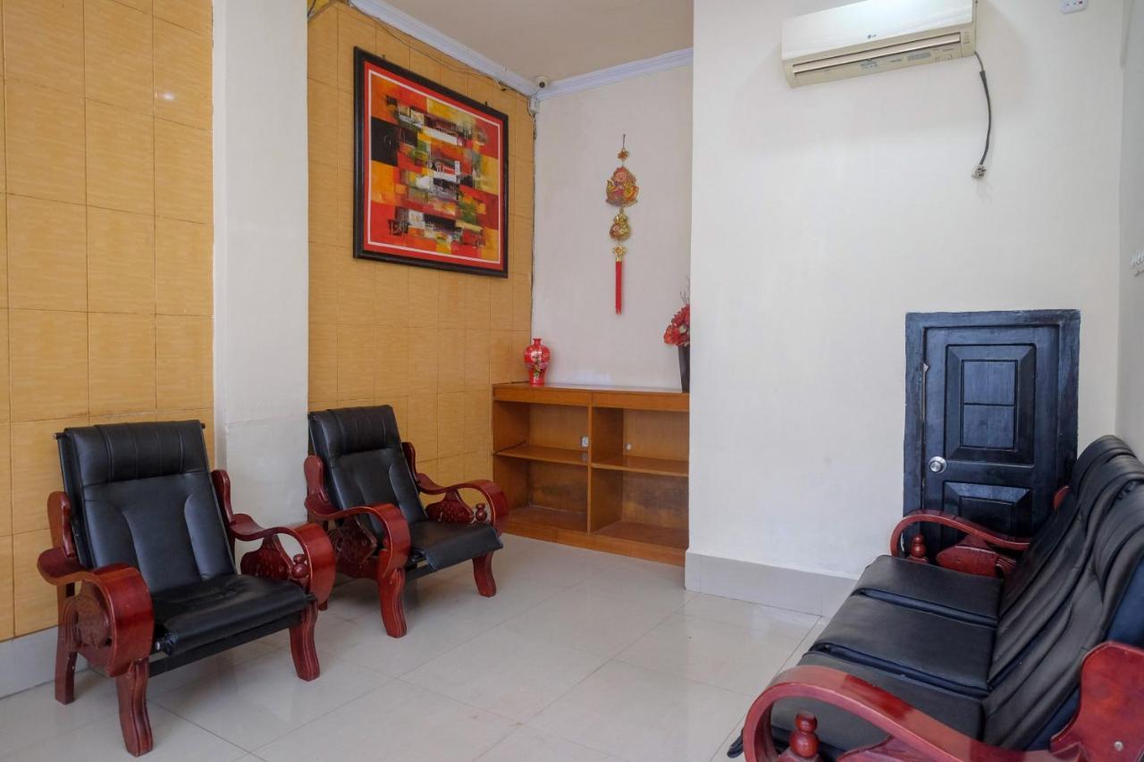Reddoorz At Hotel Rich Parepare Near Pantai Mattirotasi Luaran gambar