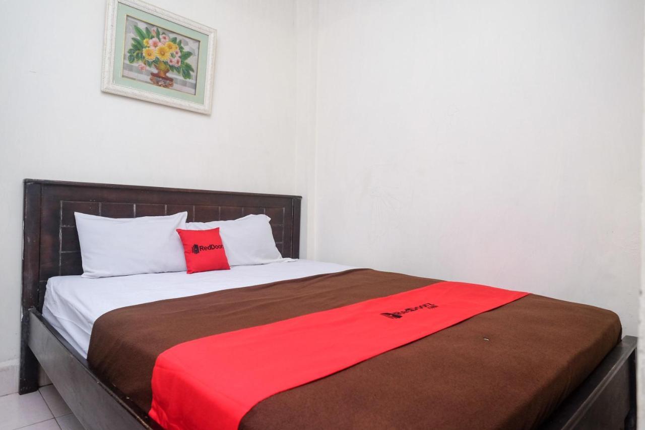Reddoorz At Hotel Rich Parepare Near Pantai Mattirotasi Luaran gambar